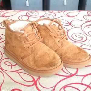 Ugg kids Nuemel II Chesnut boot